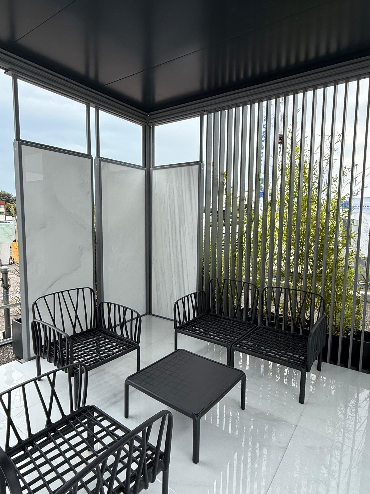 Montare marmură și glafuri profesional cu garanție și precizie - Lucrare 2